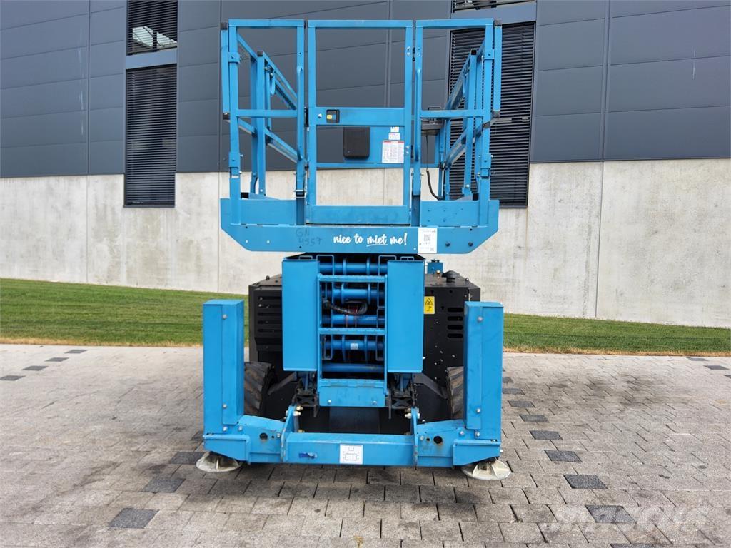 Genie GS 4069RT Šķerveida pacēlāji