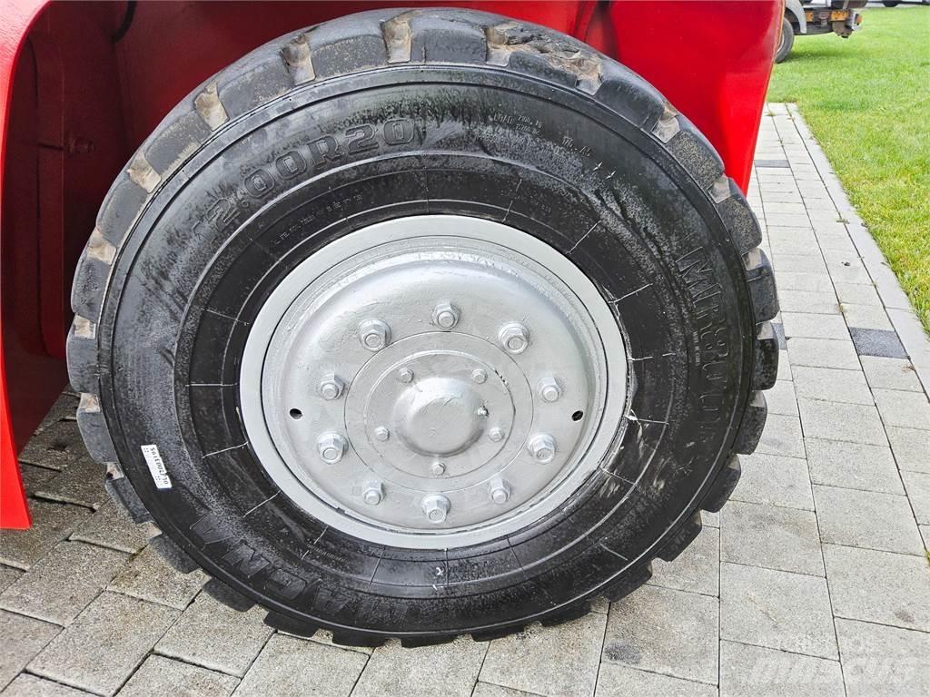 Kalmar DCE 150-12 Tehnika ar dīzeļa dzinēju