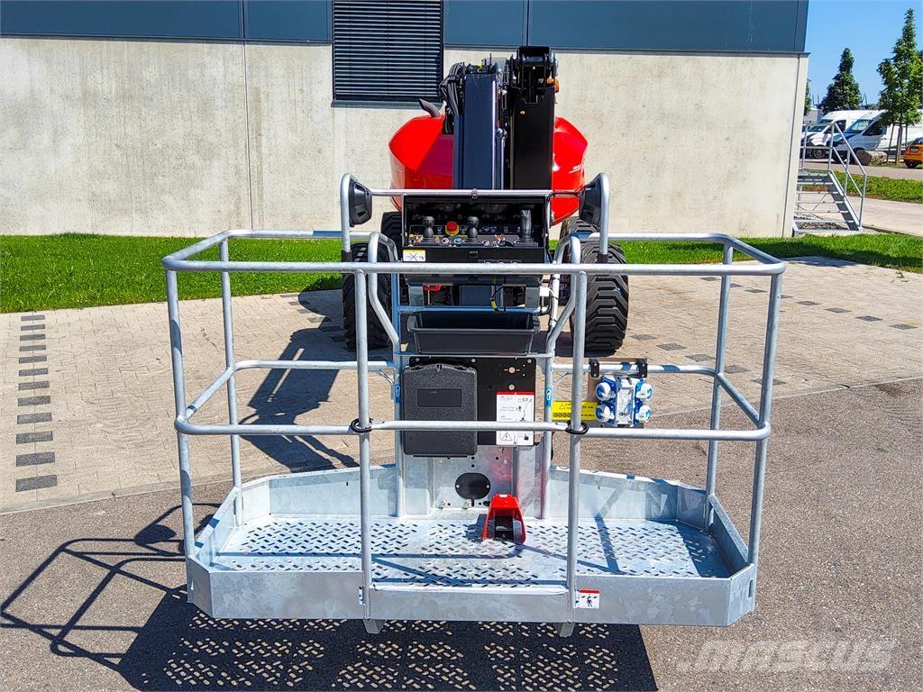 Manitou 180 ATJ Strēles pacēlāji