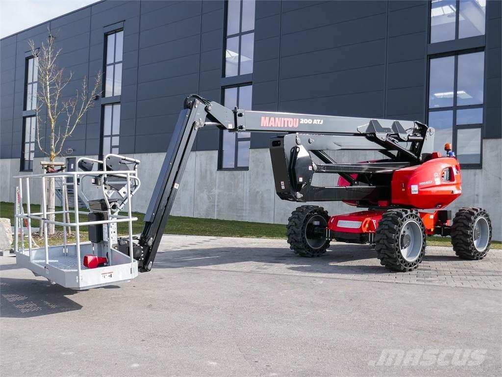 Manitou 200 ATJ Strēles pacēlāji