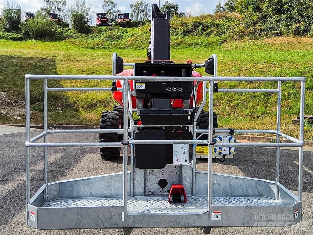Manitou 200 ATJ Strēles pacēlāji