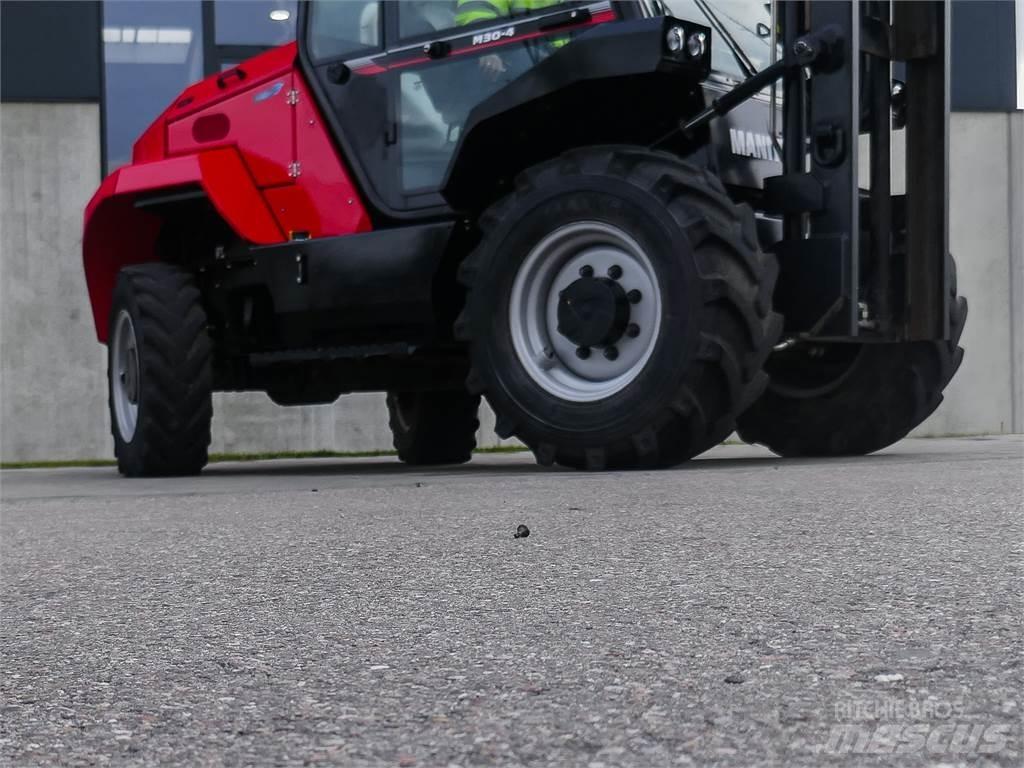 Manitou M 30-4 Apvidus autokrāvējs