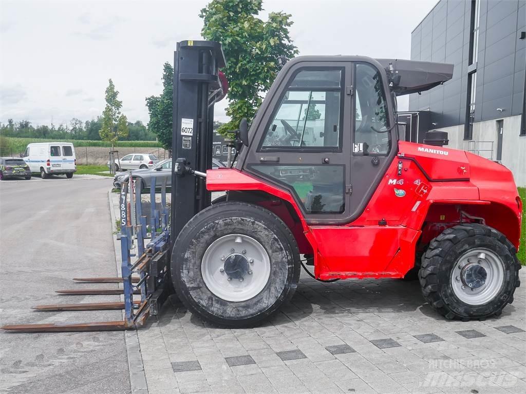 Manitou M 40-4 Apvidus autokrāvējs