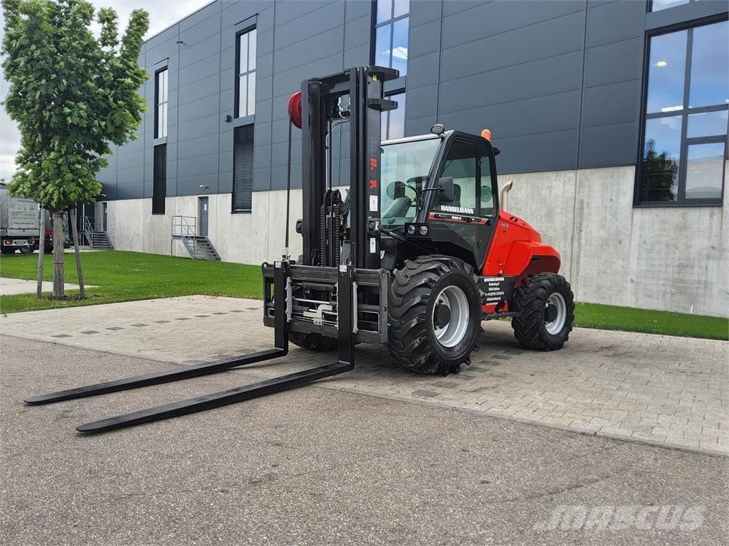 Manitou M 50-4 Apvidus autokrāvējs
