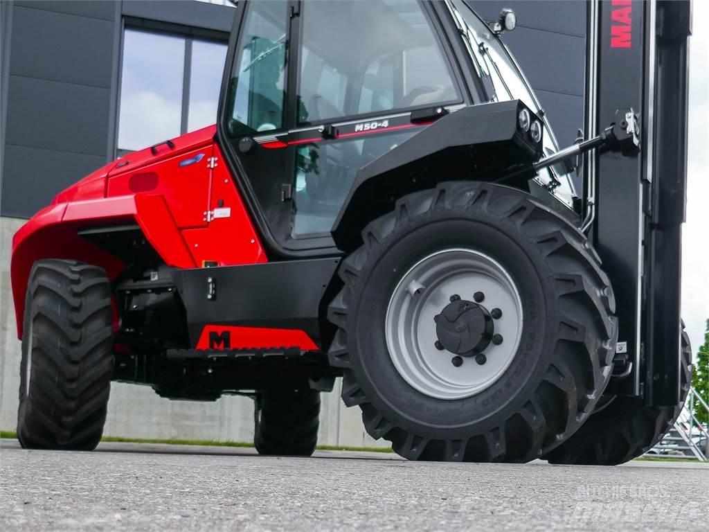 Manitou M 50-4 Apvidus autokrāvējs