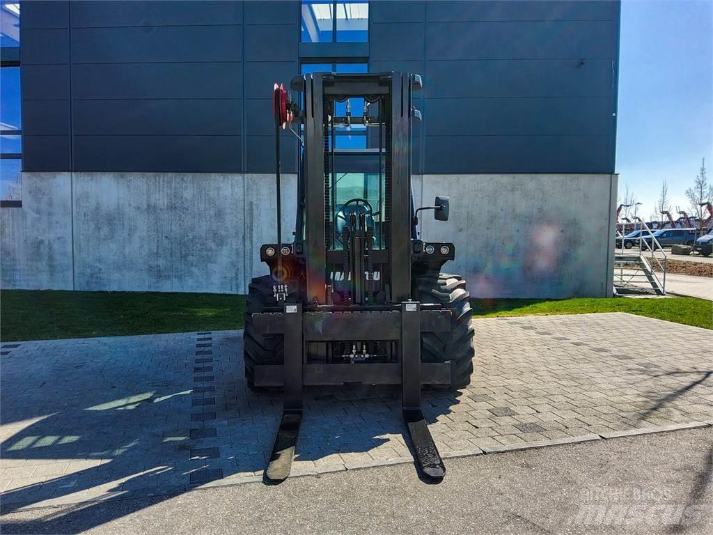 Manitou M 50-4 Apvidus autokrāvējs