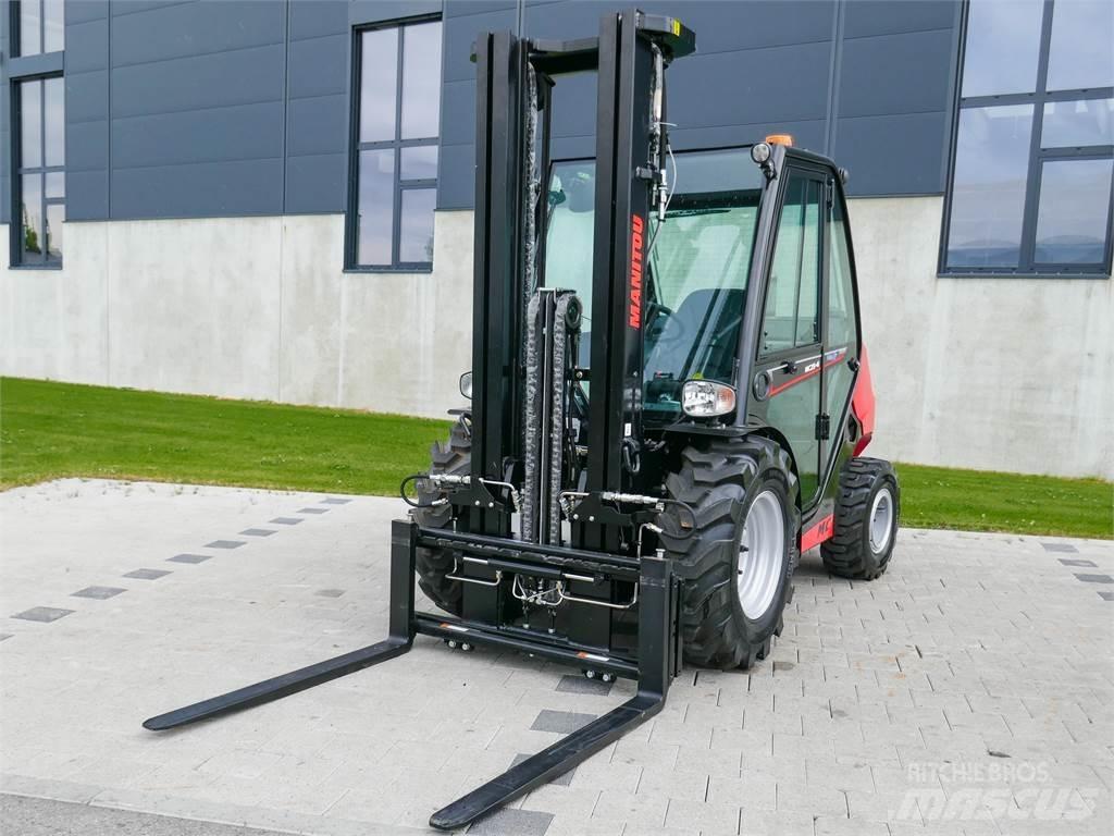Manitou MC 25-4 Apvidus autokrāvējs