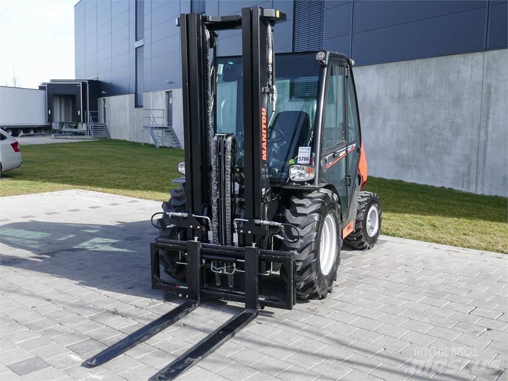 Manitou MC 25-4 Apvidus autokrāvējs
