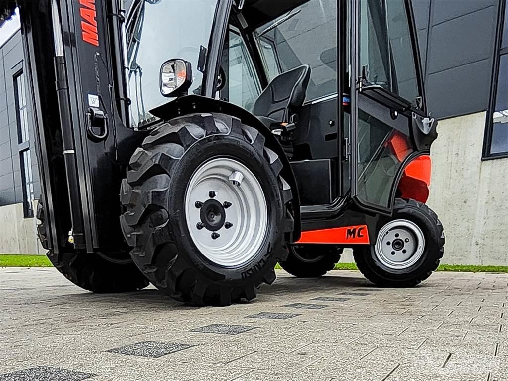 Manitou MC 25-4 Apvidus autokrāvējs