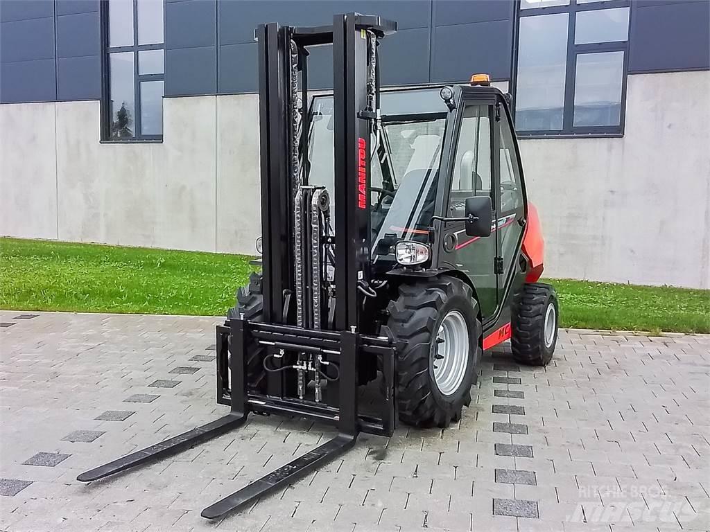 Manitou MC 30-4 Apvidus autokrāvējs