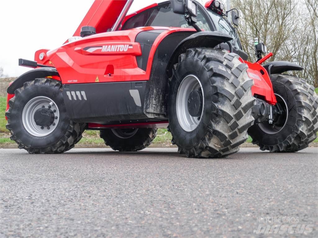 Manitou MHT 790 Teleskopiskie manipulatori