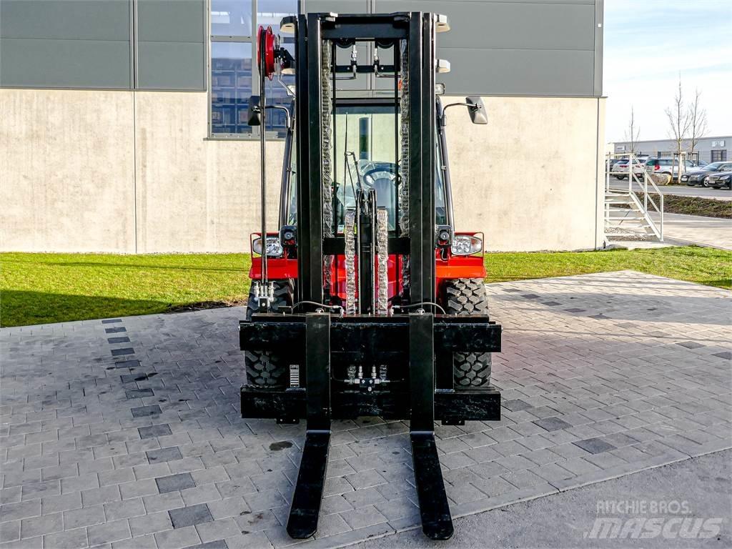 Manitou MSI 50 Apvidus autokrāvējs