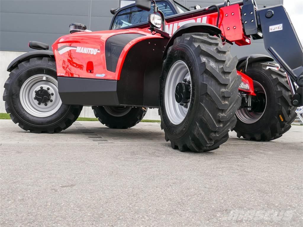 Manitou MT 933 easy Teleskopiskie manipulatori