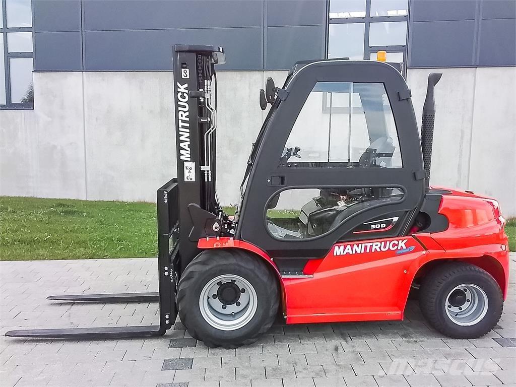  Manitruck D 30 Tehnika ar dīzeļa dzinēju