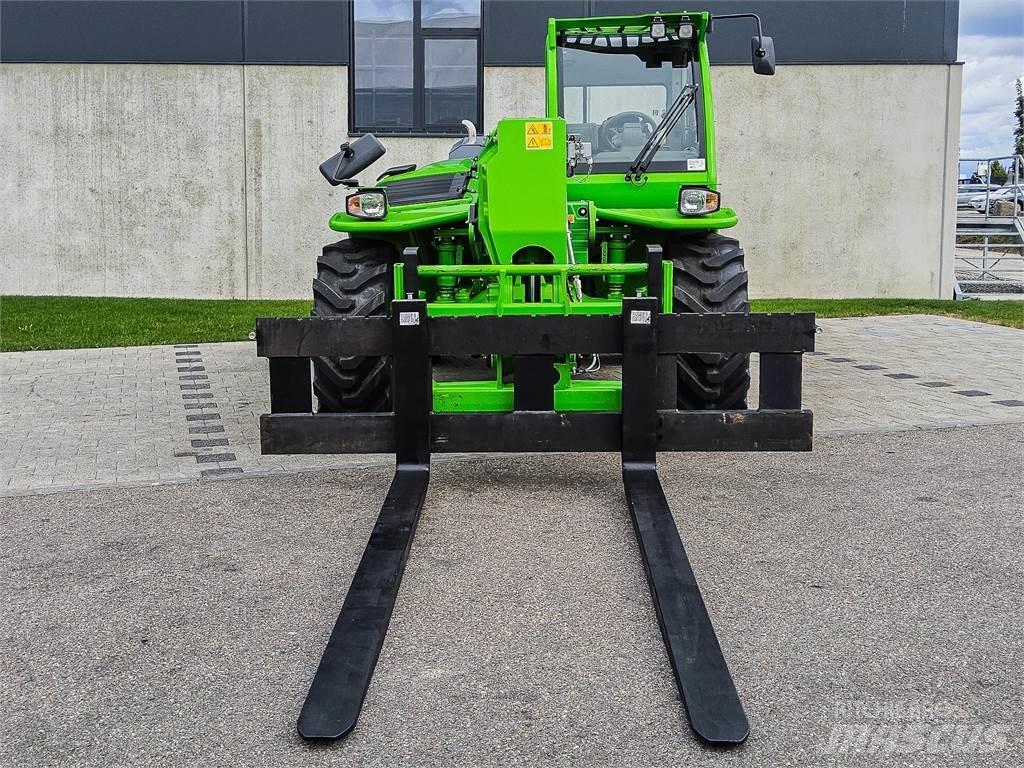 Merlo P 72.10 plus Teleskopiskie manipulatori