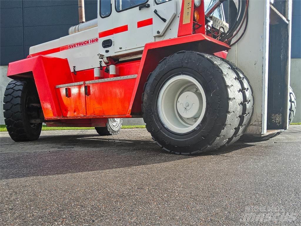 Svetruck 16120 Tehnika ar dīzeļa dzinēju