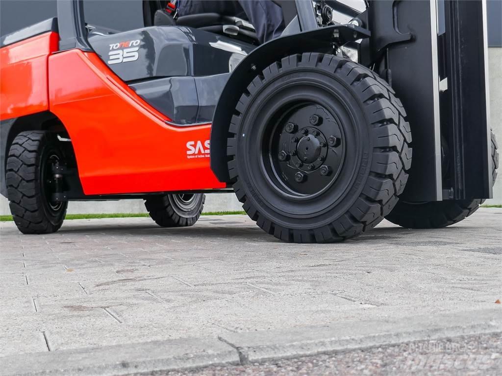 Toyota 52-8FDJF35 Tehnika ar dīzeļa dzinēju