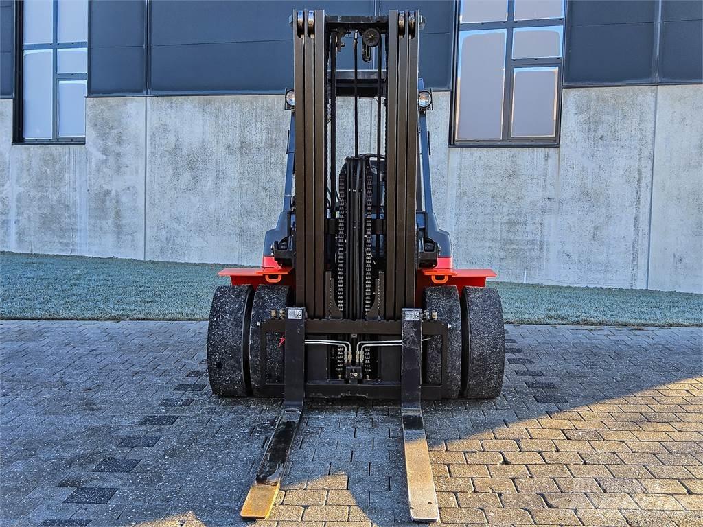 Toyota 7 FDU 45 Tehnika ar dīzeļa dzinēju