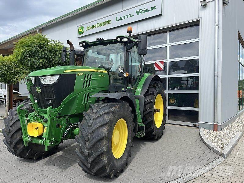 John Deere 6250R Traktori