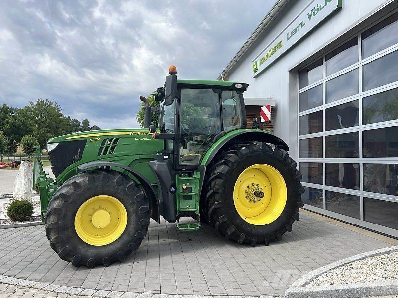John Deere 6250R Traktori