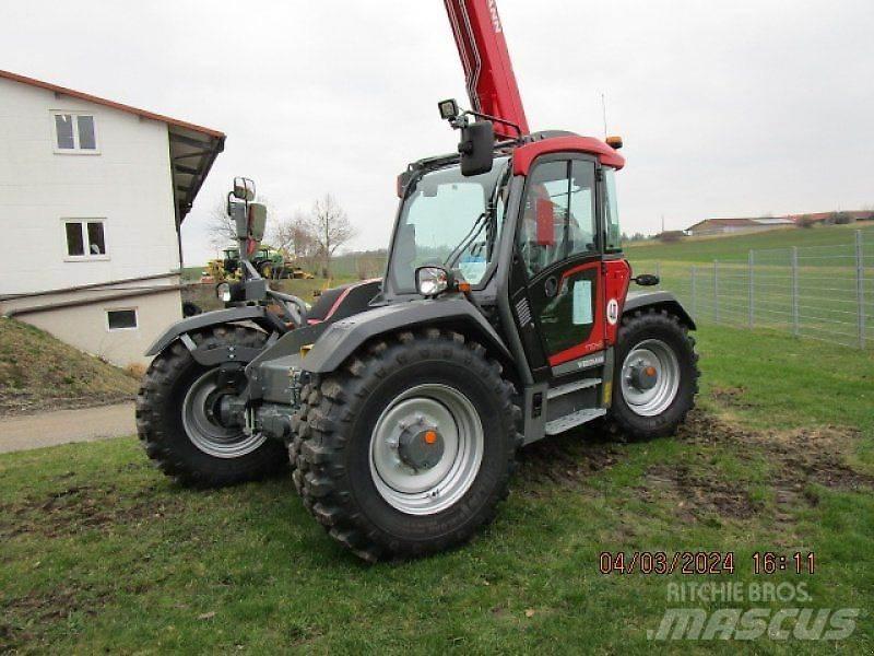 Weidemann T 7042 Teleskopiskie manipulatori