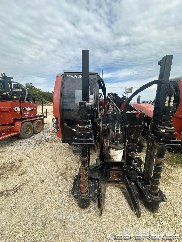 Ditch Witch AT32 Horizontālā virziena urbšanas iekārtas