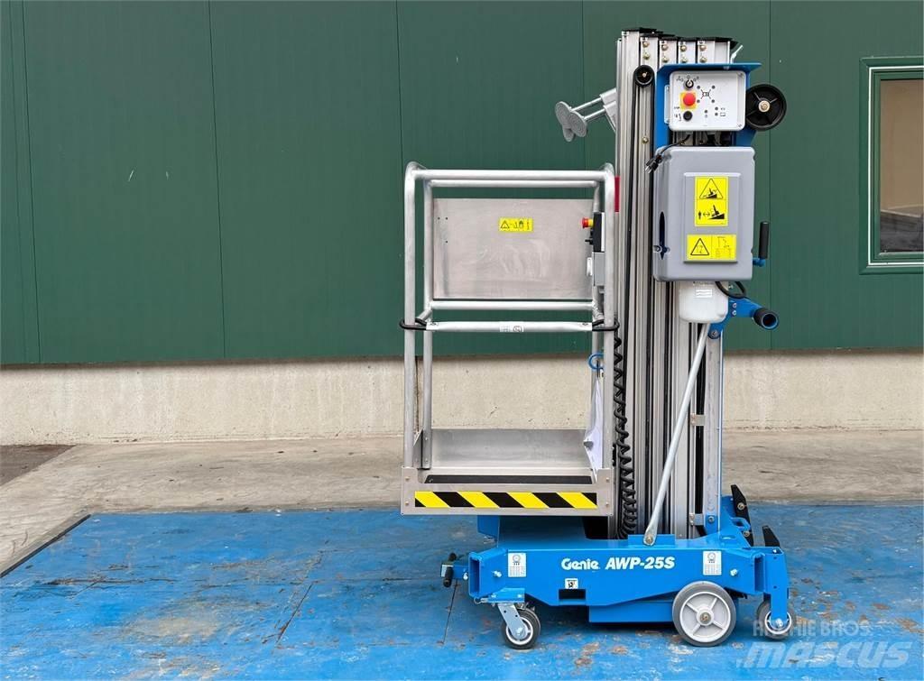 Genie AWP-25S AC Citi pacēlāji un platformas