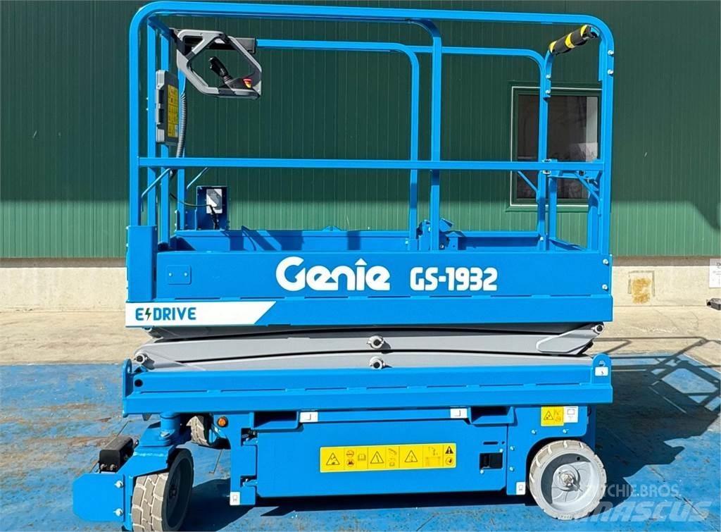 Genie GS-1932 E-Drive Šķerveida pacēlāji
