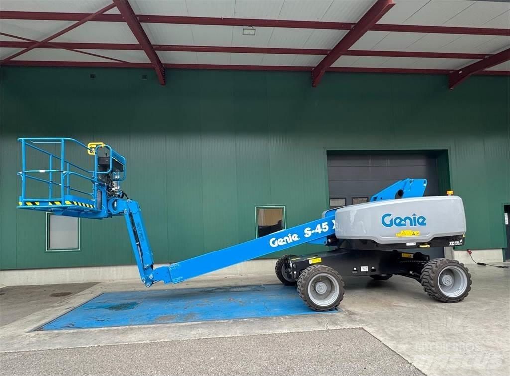 Genie S-45 XC Strēles pacēlāji