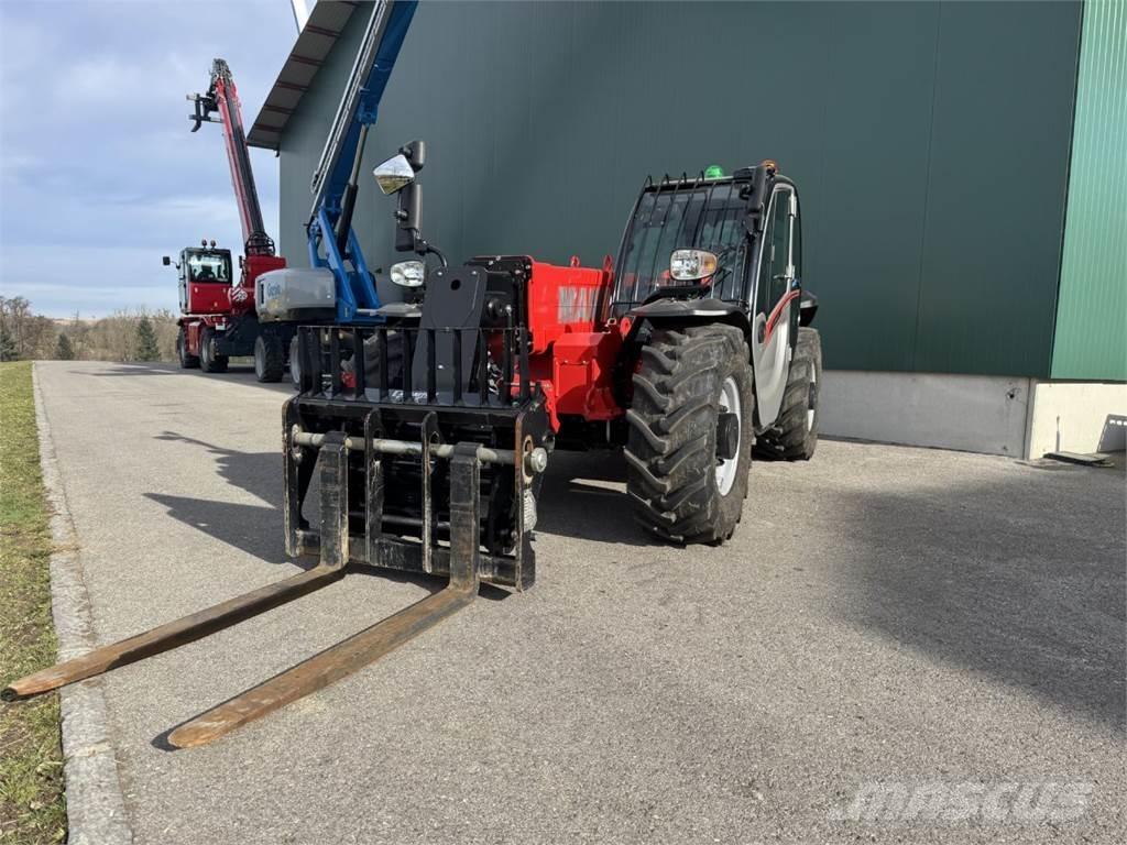 Manitou MT930 Teleskopiskie manipulatori