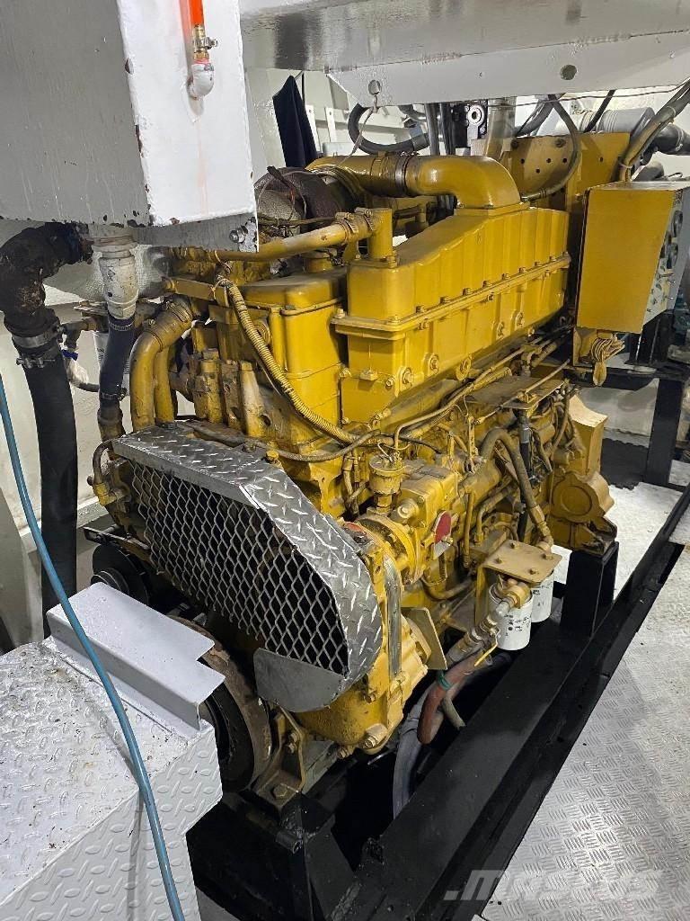 Cummins 855 BIG CAM Dzinēji