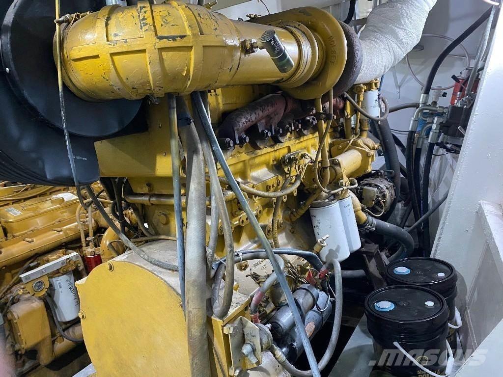Cummins 855 BIG CAM Dzinēji