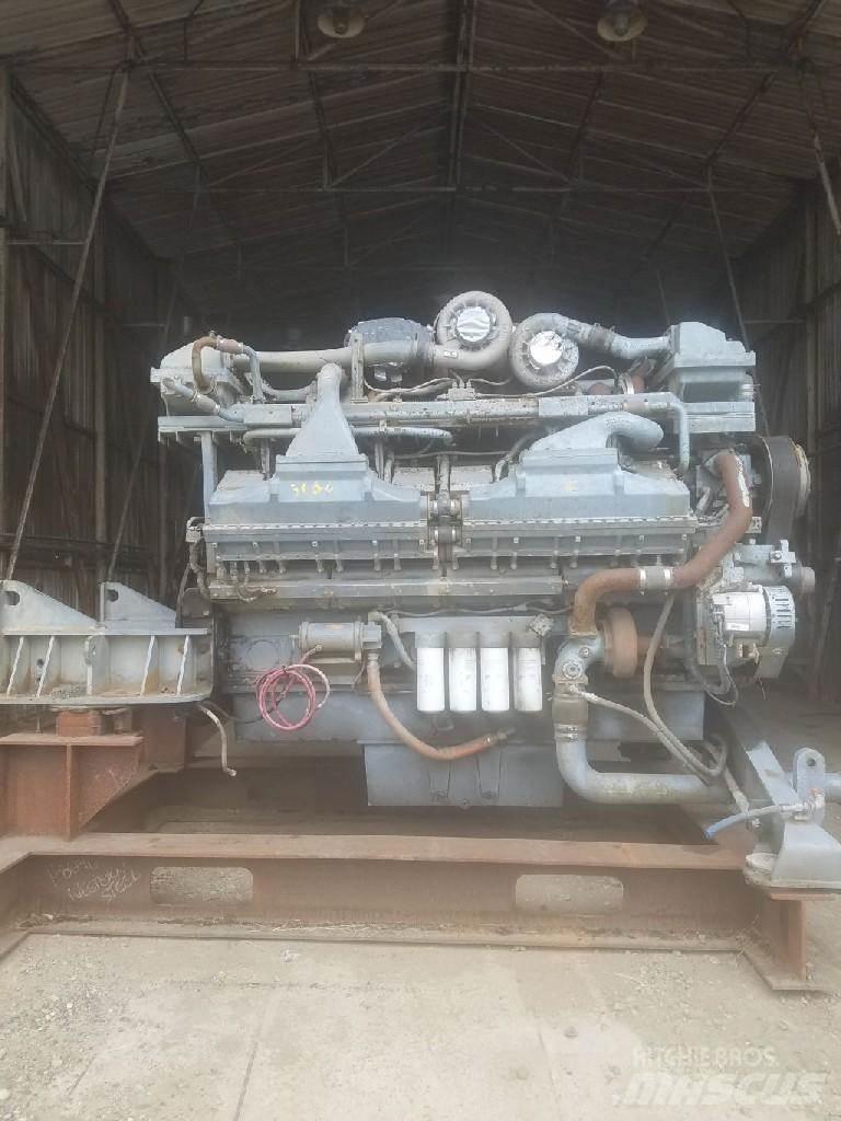 Cummins QSK60 Dzinēji