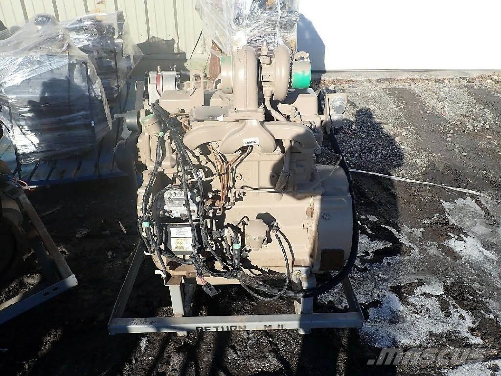 John Deere 4045TF275 Dzinēji