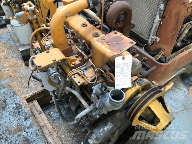 Komatsu 6D110E-1 Dzinēji
