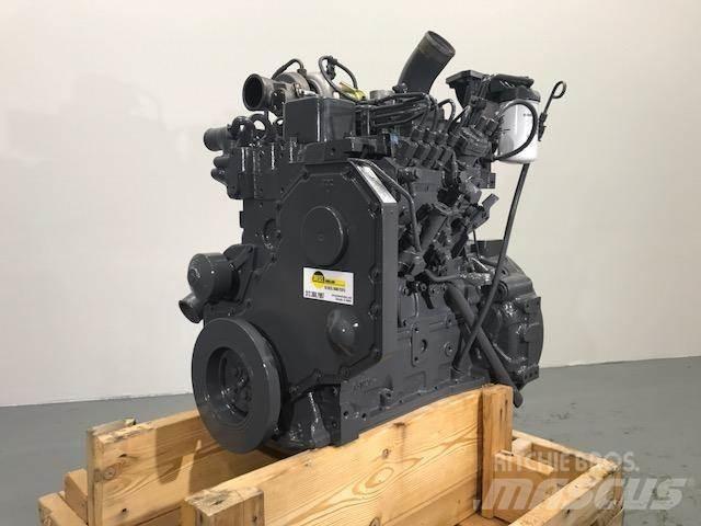Komatsu SA4D102 Dzinēji