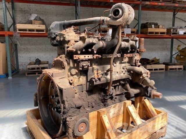 Komatsu SA6D125-2 Dzinēji