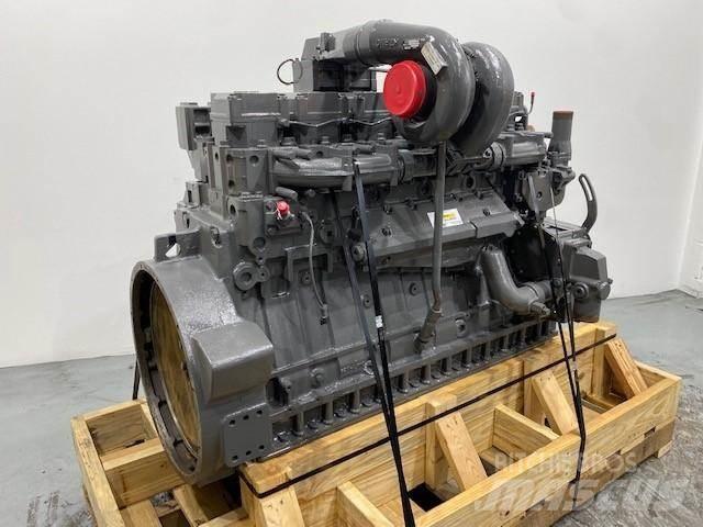 Komatsu SA6D140 Dzinēji