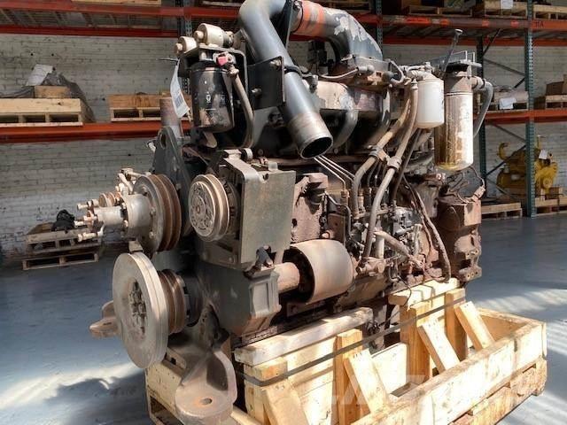 Komatsu SAA6D125E-2 Dzinēji