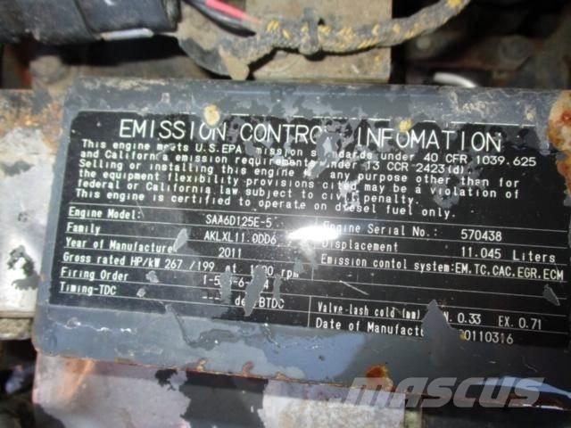 Komatsu SAA6D125E-5 Dzinēji