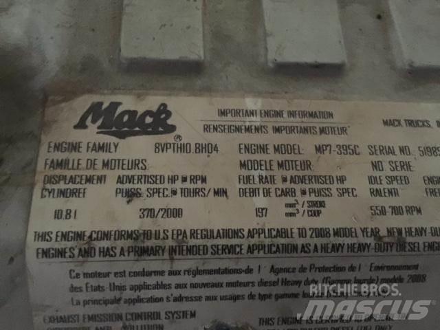 Mack MP7 Dzinēji