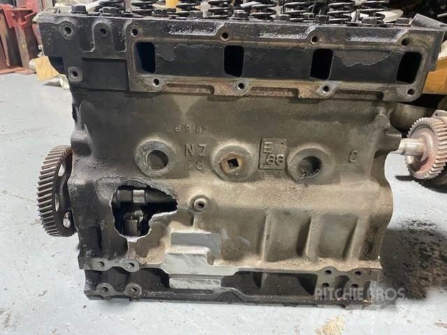 Yanmar 4TNE88 Dzinēji