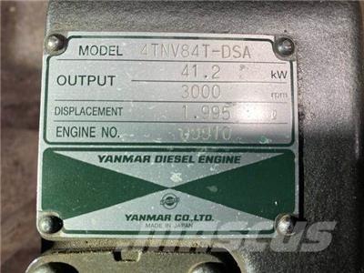 Yanmar 4TNV84T-DSA Dzinēji