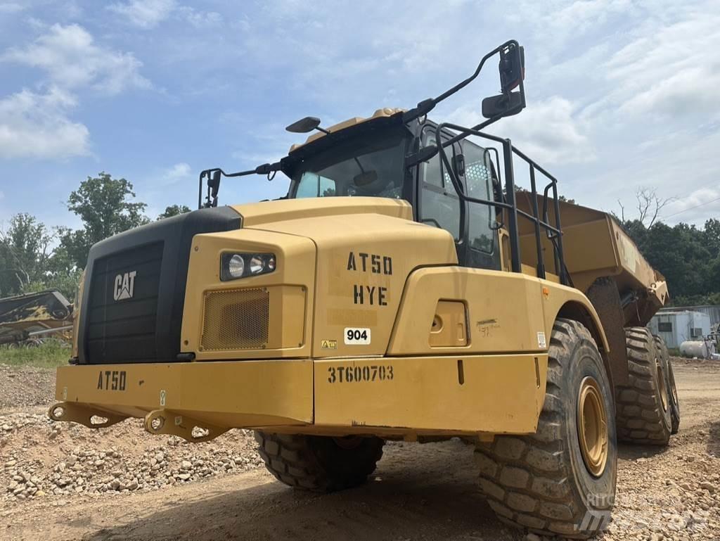 CAT 745 Artikulētie pašizgāzēji