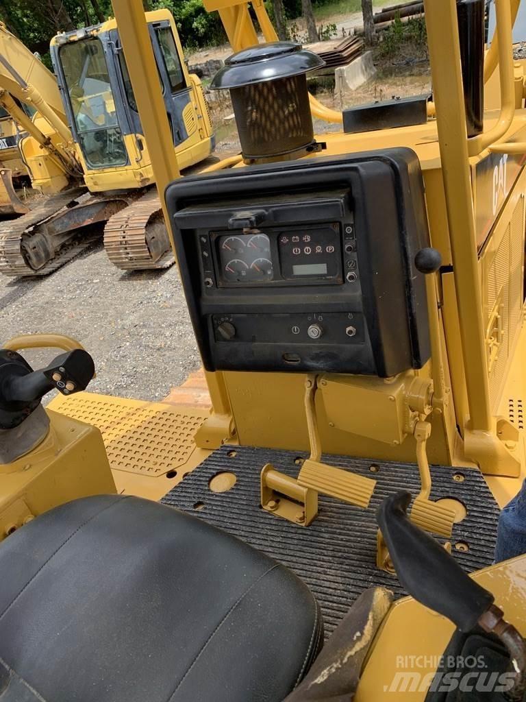CAT D6R XL Būvniecība- Citi