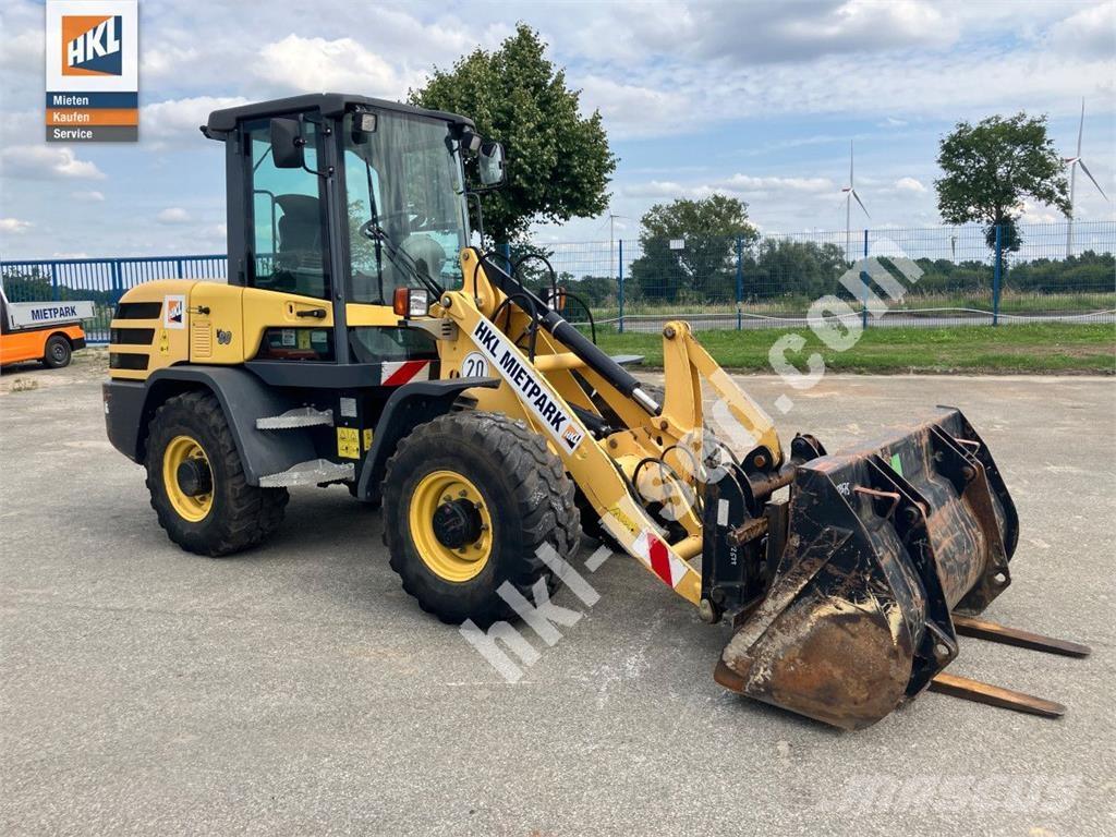Yanmar V 80 Iekrāvēji uz riteņiem