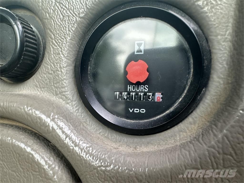 Volvo L120F Iekrāvēji uz riteņiem