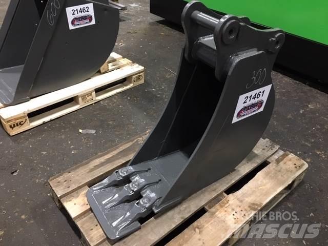  300 mm Sokkelskovl ex. Demo Kausi