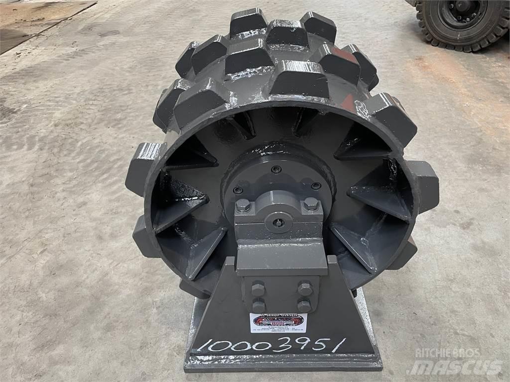  450 mm kompaktorhjul Pneimatiskie veltņi