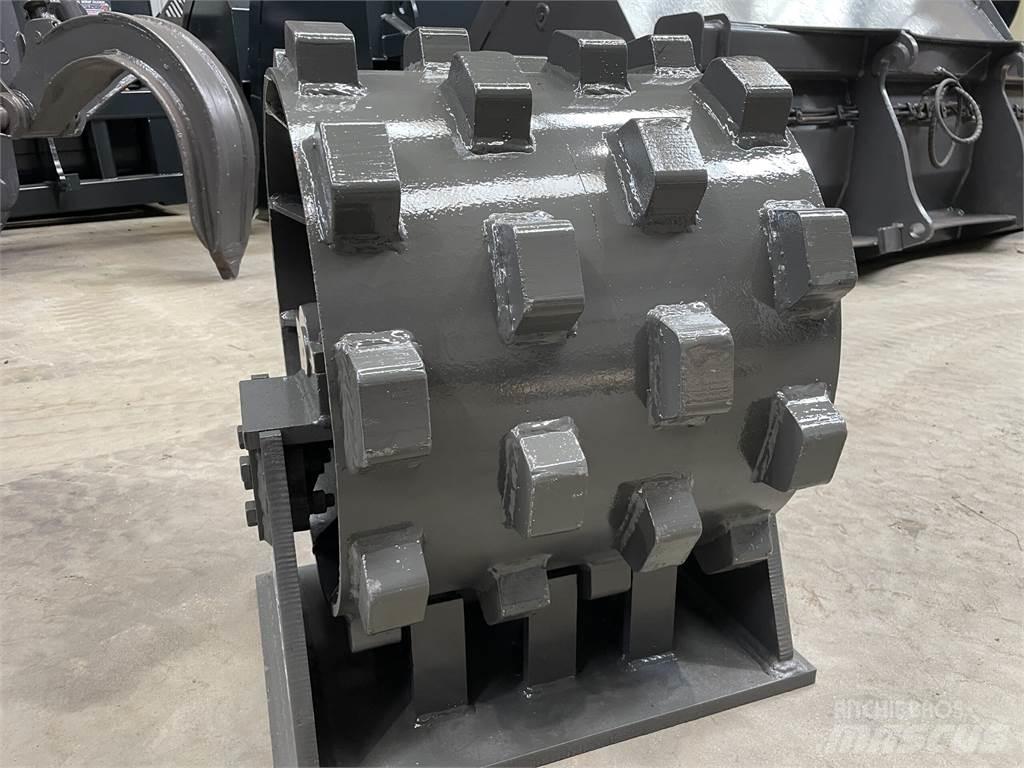  470 mm kompaktorhjul Pneimatiskie veltņi